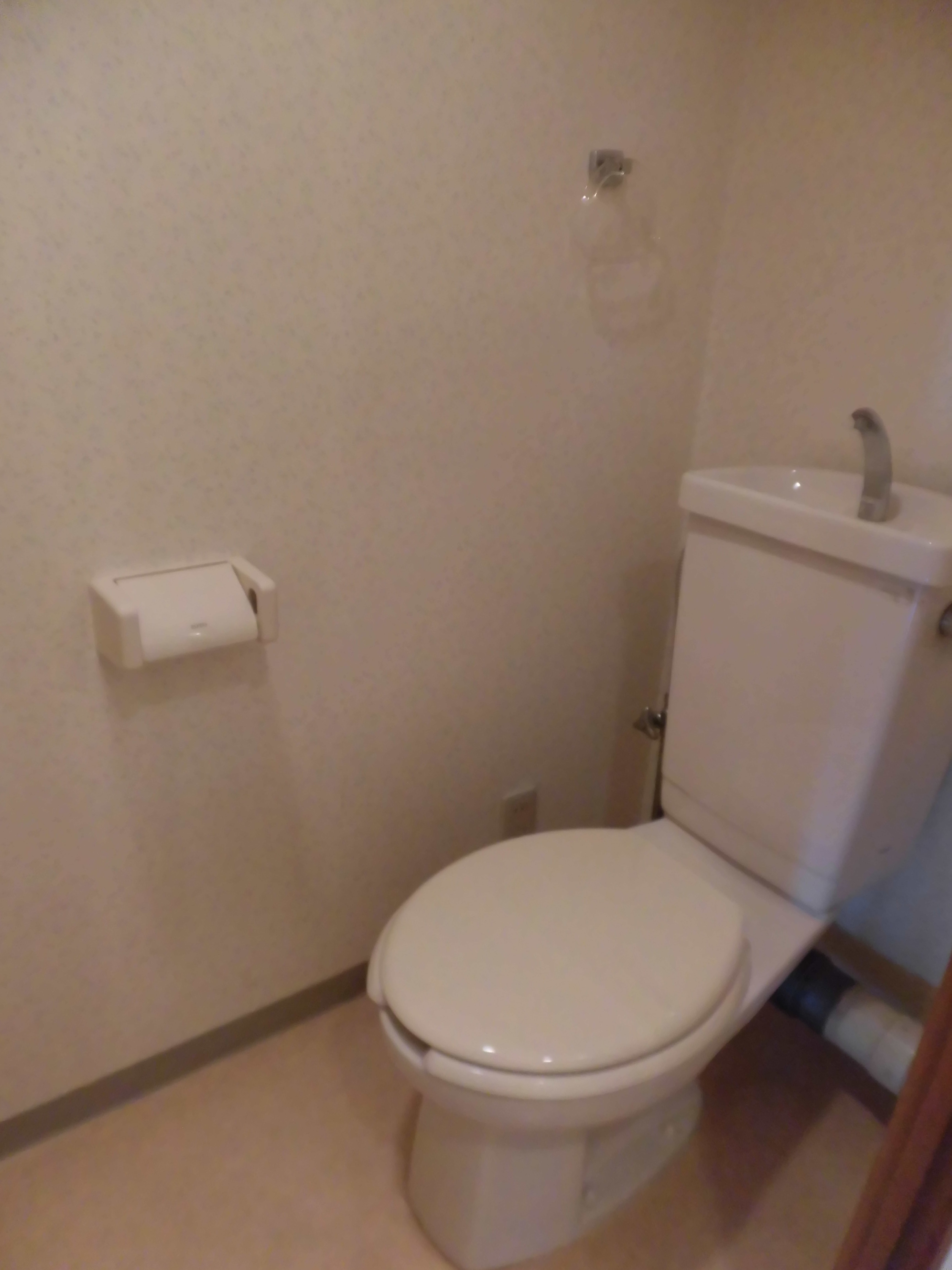 テイク摩耶のトイレ写真