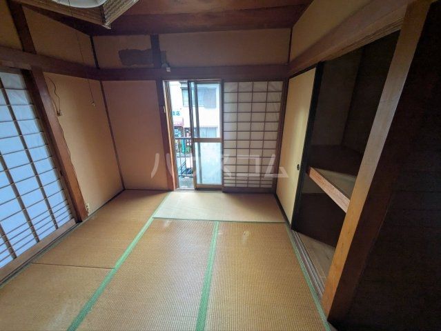 吉原町貸戸建の内装写真