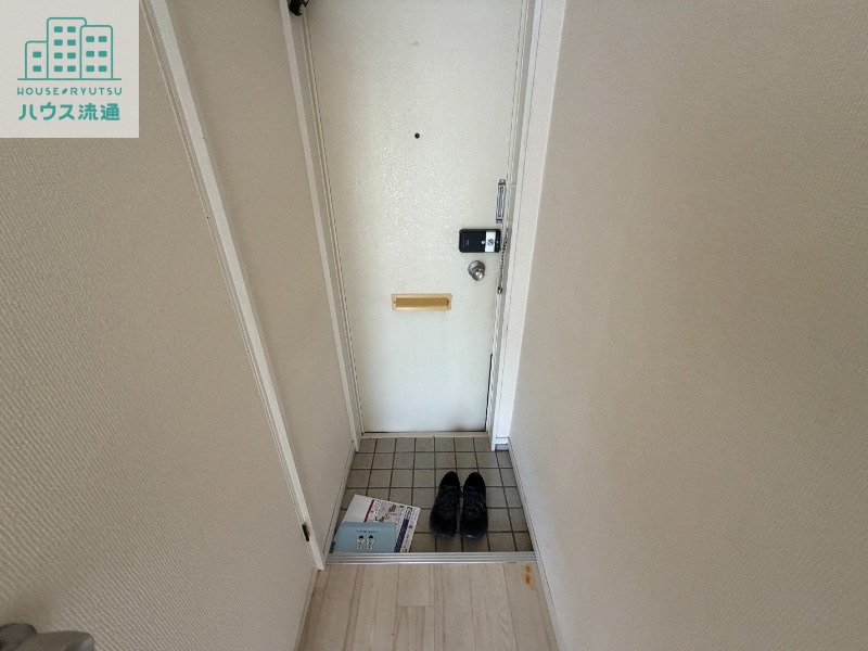 パークレジデンス本尾の玄関写真