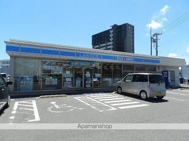 コンビニ　ローソン九州労災病院前店（コンビニ）まで371m