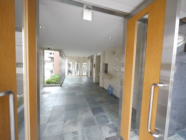 ＪＲ埼京線 中浦和駅 徒歩15分 5階建 築21年の外観写真