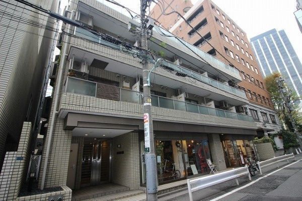 建物外観　■管理員巡回 ■分譲タイプ■角部屋■コインランドリー（７F）