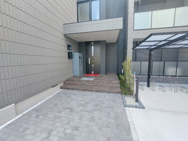 セキュリティ　★オートロック完備★