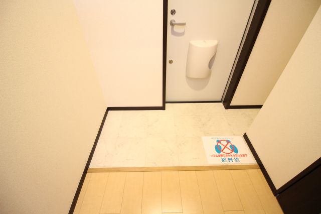 アクイラの玄関写真