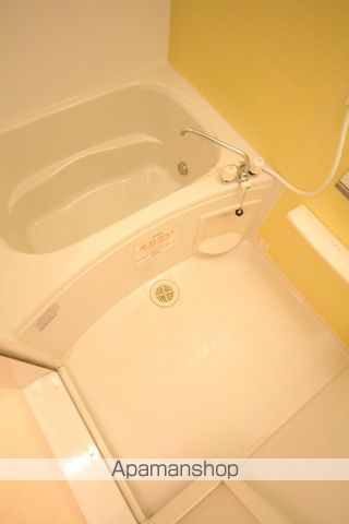 とさでん交通後免線 北浦駅 徒歩4分 2階建 築18年の風呂写真