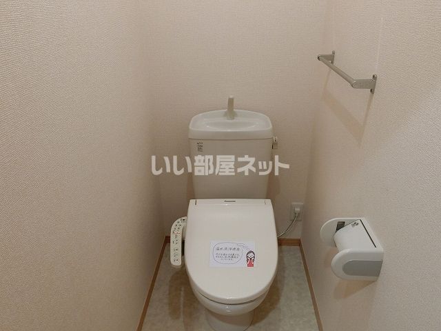 フルールのトイレ写真