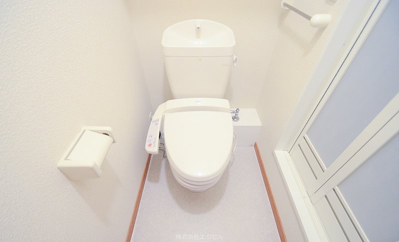 トイレ　同等タイプのイメージ写真です。