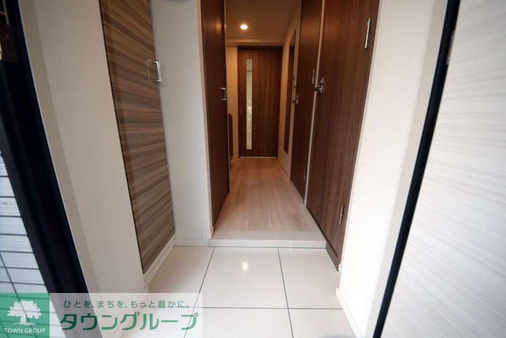 玄関　同施工別部屋参照