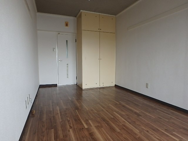 中沢CHGの居間写真