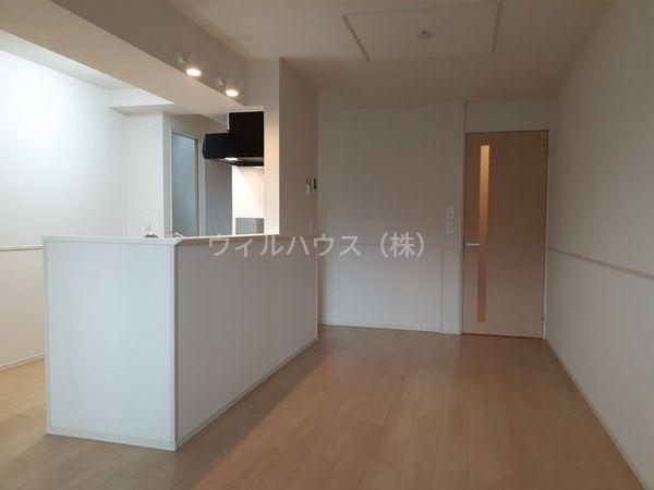 居室・リビング　カウンターキッチン！