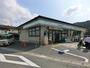 コンビニ　ファミリーマート松尾大社前店（コンビニ）まで407m