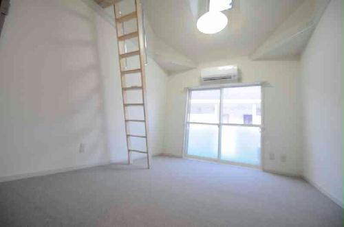 居室・リビング　設備・仕様は号室により異なる為、現況を優先致します。