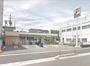 コンビニ　セブンイレブン徳島助任橋店（コンビニ）まで353m