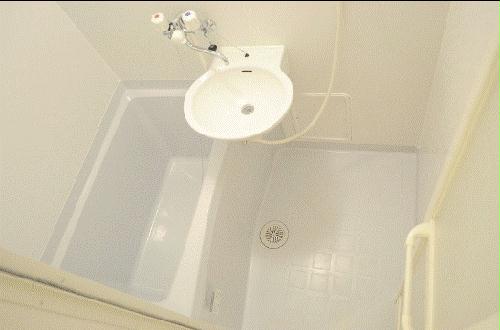 バス・シャワールーム　備品や設備仕様は号室等により異なります現地をご確認下さい。