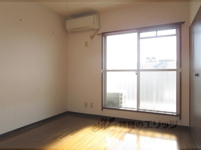 居室・リビング　洋室