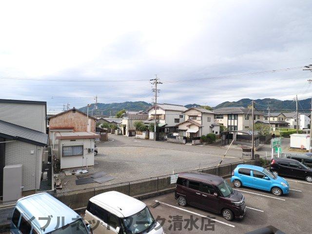【静岡市清水区下野西のアパートの眺望】