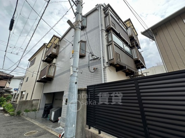 吹田市朝日町のマンションの建物外観