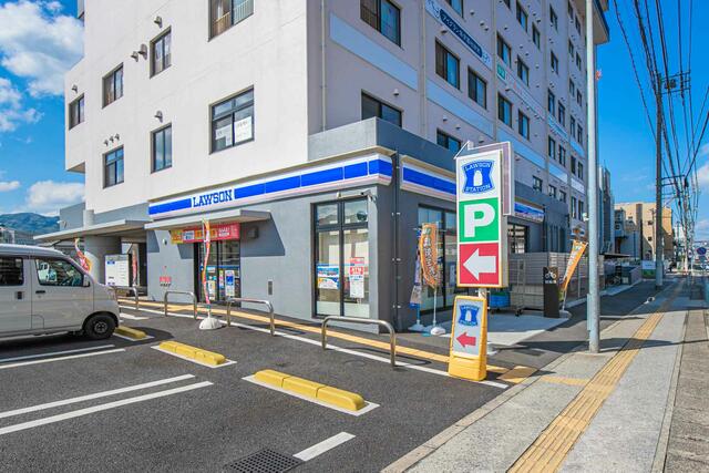 コンビニ　ローソン廿日市地御前店（コンビニ）まで168m