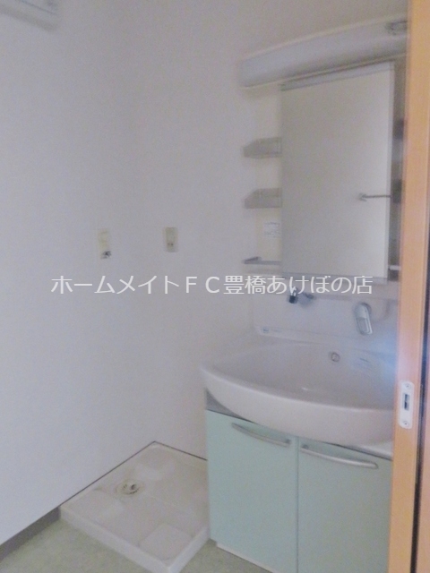 洗面設備　同型別部屋写真