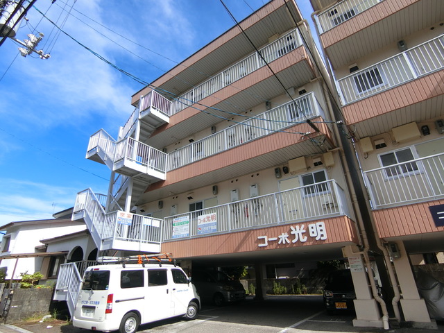 コーポ光明の建物外観