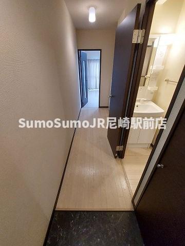 玄関　明るい玄関です