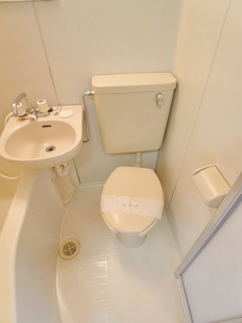 トイレ　☆お掃除簡単トイレ☆