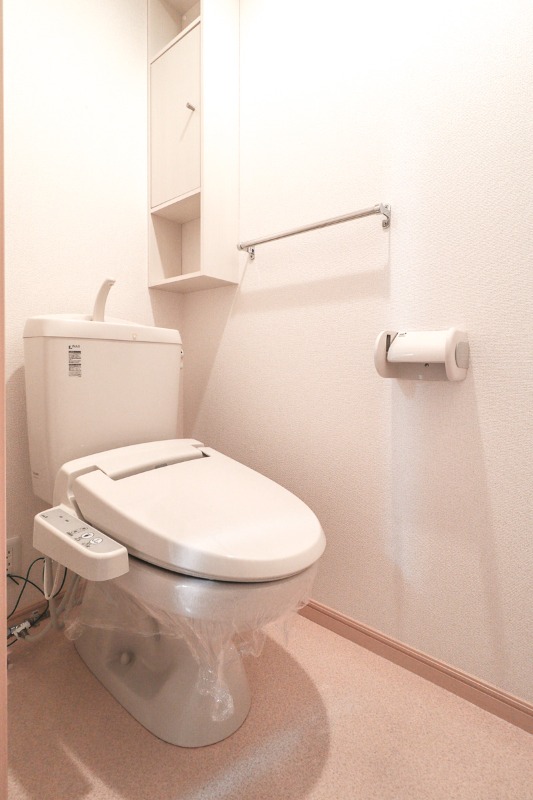 トイレ　図面と現状に相違がある場合には現状を優先