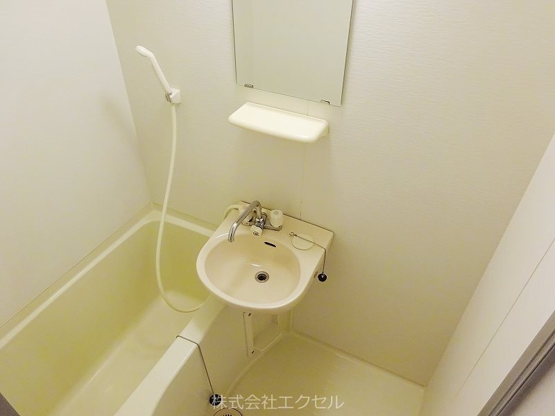 洗面設備　洗面台です。