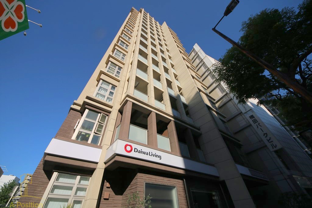 建物外観　Ｙ’ｓＣｏｕｒｔ東梅田