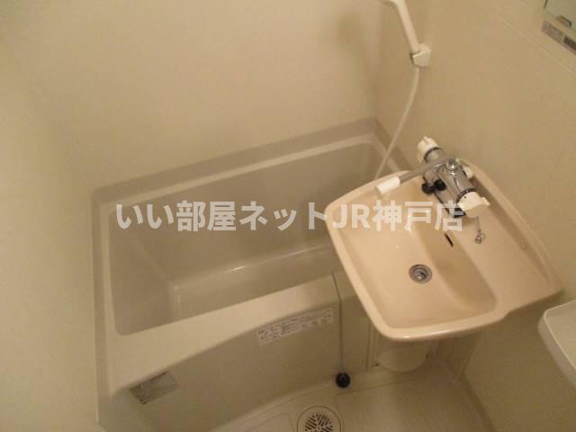 バス・シャワールーム　浴室