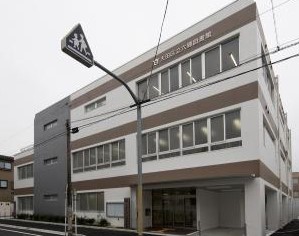 図書館　六郷図書館（図書館）まで647m