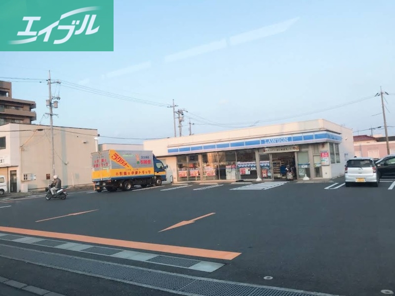 コンビニ　ローソン岡山新保店（コンビニ）まで484m