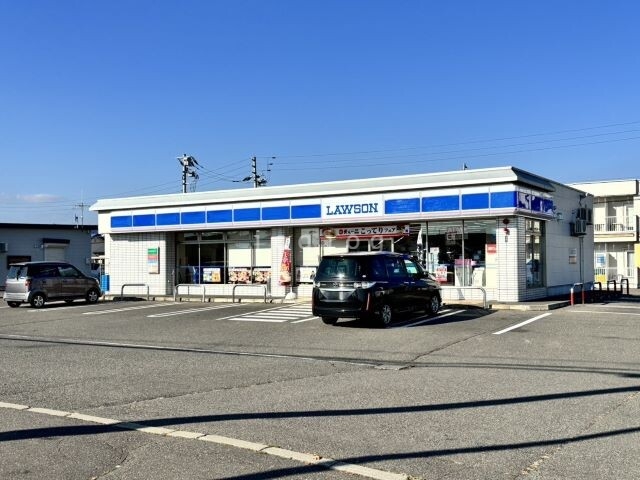 コンビニ　ローソン東芽室店（コンビニ）まで500m
