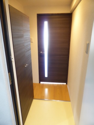 玄関　広々とした玄関です！