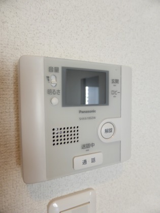 セキュリティ　防犯面に配慮したＴＶモニターホン付きです！