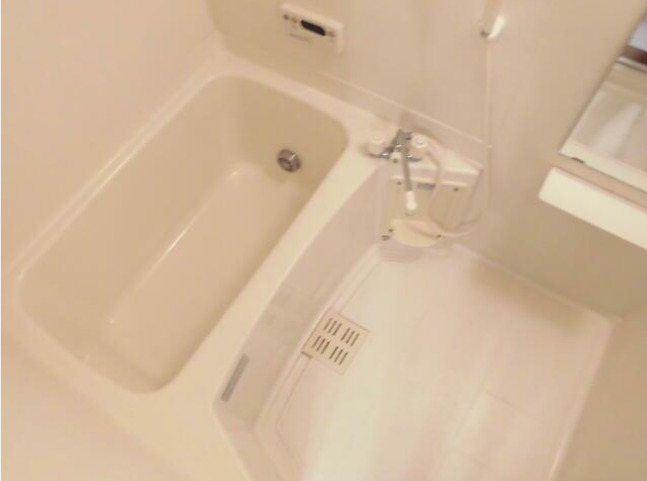 バス・シャワールーム　きれいなお風呂です