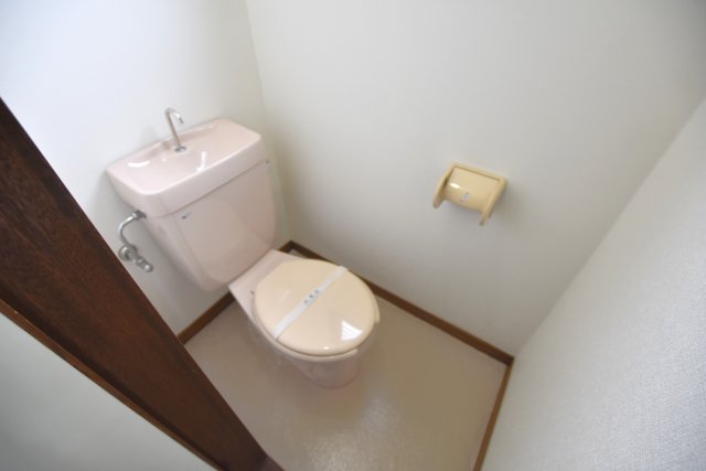 メゾン加美北のトイレ写真