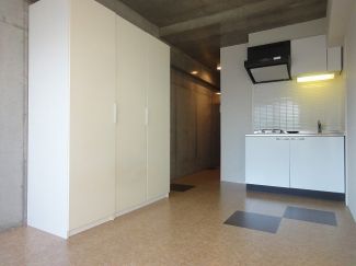 居室・リビング　別号室参考写真