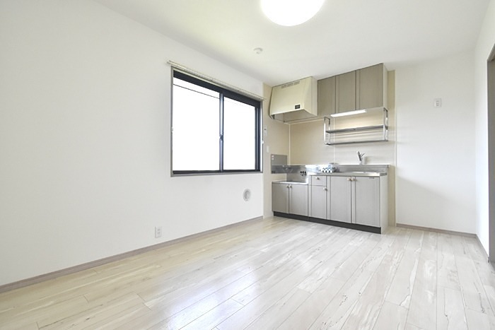 居室・リビング　上階なし！人気の角部屋です♪