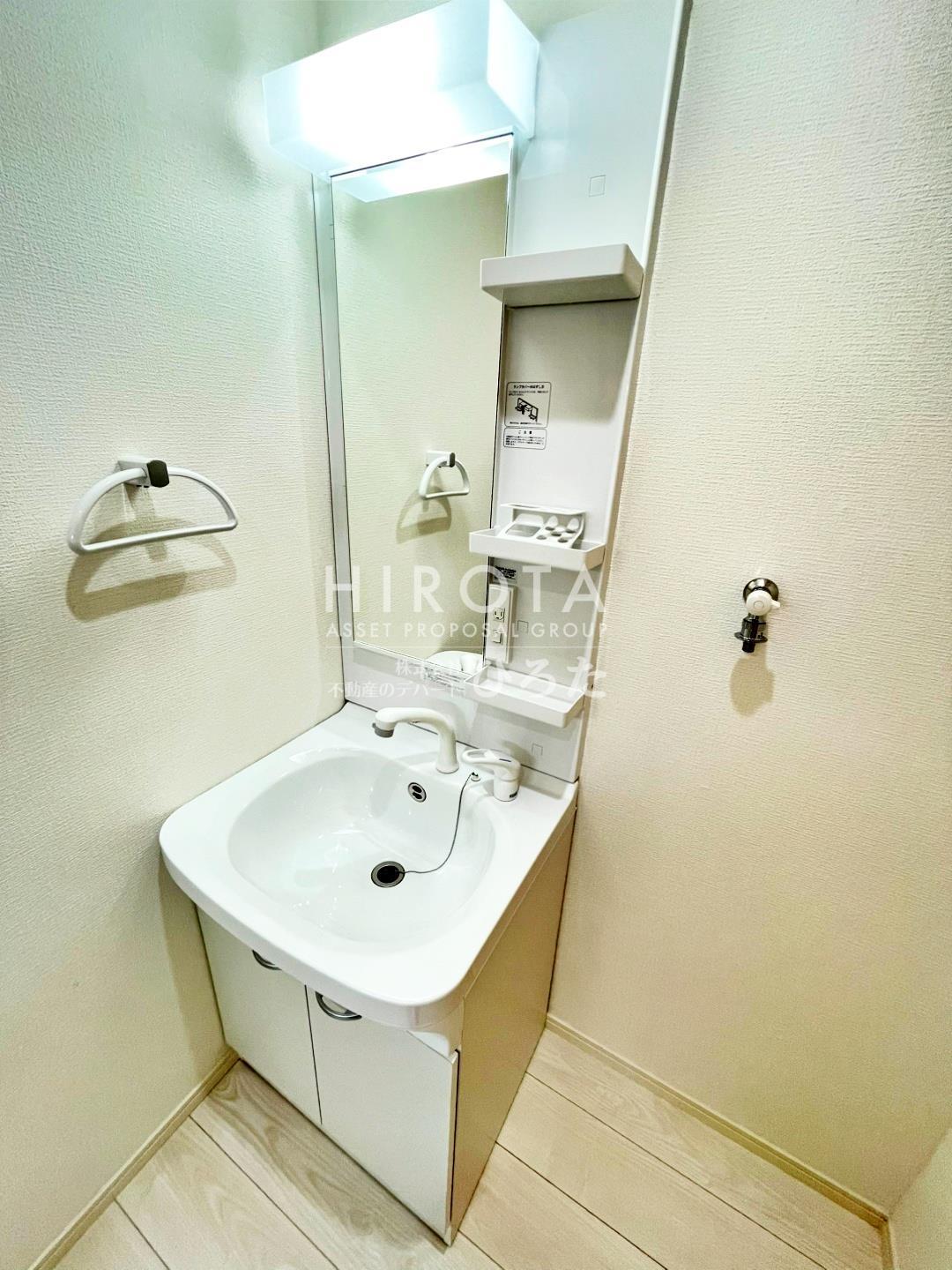 洗面設備　同仕様写真