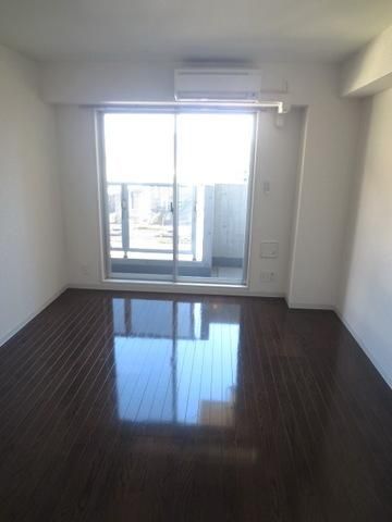 居室・リビング　★フローリングです。★