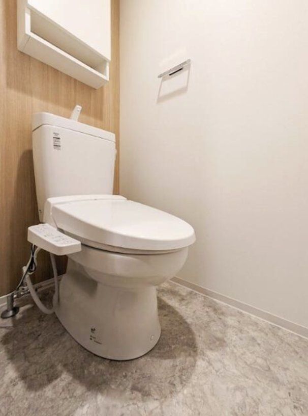 トイレ　トイレ