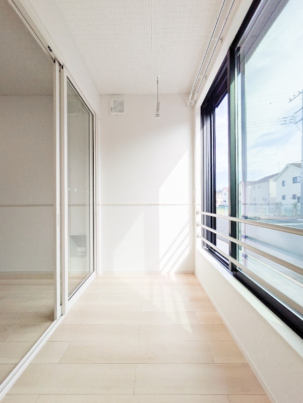 バルコニー　図面と現状に相違がある場合には現状を優先