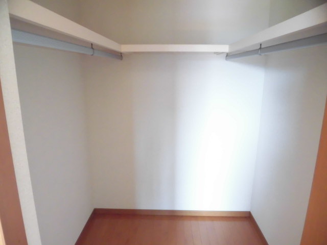 収納　とっても広いウォークインクローゼット！