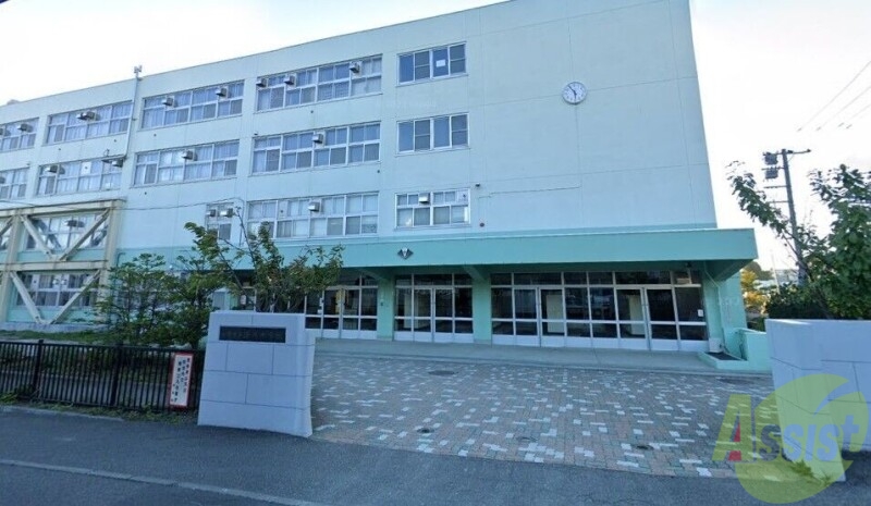 中学校　札幌市立澄川中学校（中学校）まで1101m