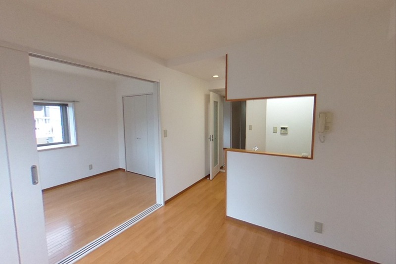 居室・リビング　別室参照