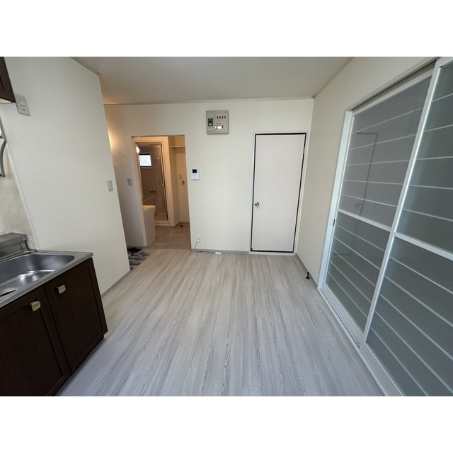 その他部屋・スペース　明るい色調の室内です