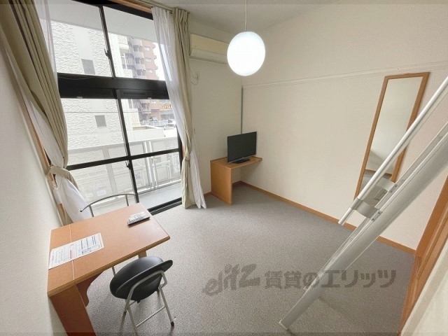 居室・リビング　洋室