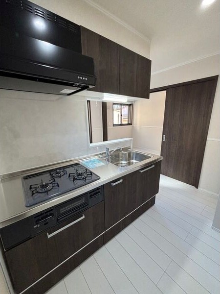 キッチン　※同棟同型内観写真、現状優先となります。