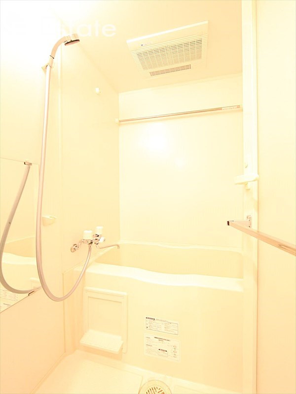 バス・シャワールーム　バスルーム